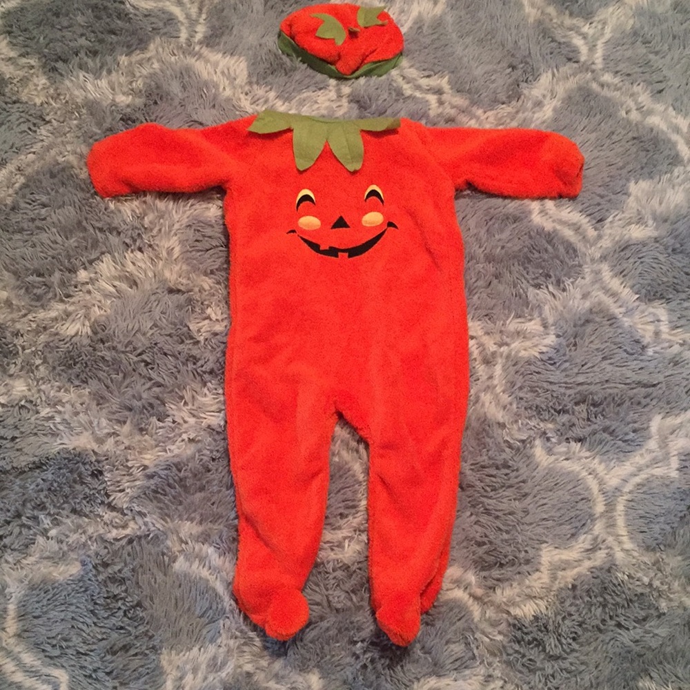 24 month pumpkin costume!